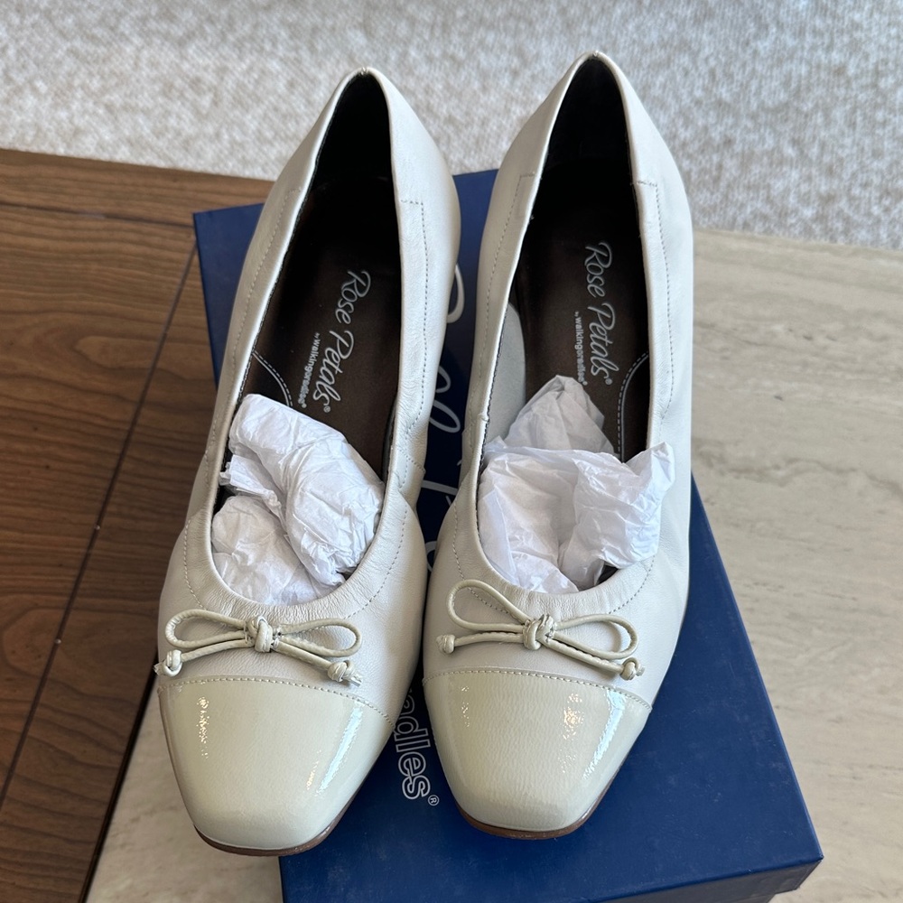 Women's White Loafers with Bow Accent